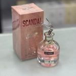 Photo 5809690468051698009 y