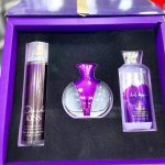 Photo 5823166520648386872 y