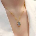 Photo 5841570734684620866 y