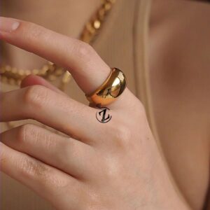 Photo 5850219424429228844 y