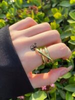 Photo 5868749296323642342 x