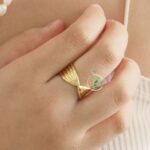 Photo 5870486984257028366 y