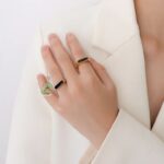 Photo 5875495139462463657 x