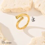 Photo 5877737181110453553 y