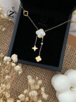 Photo 5942659992656136223 y