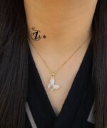 Photo 5942659992656136320 y