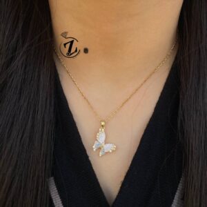 Photo 5942659992656136320 y