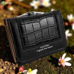 Photo 5944795274302048457 y