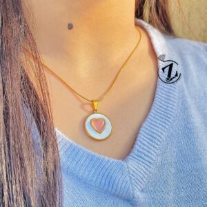 Photo 5945241624483319340 y