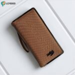 Photo 5954244777878874712 y