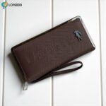 Photo 5954244777878874714 y