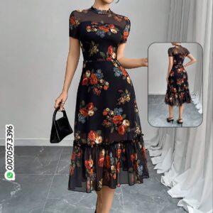 Photo 5958452050532616607 y