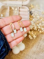 Photo 5967631220277889069 y