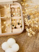 Photo 5967631220277889094 y