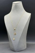 Photo 5974097662909205115 y