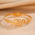 Photo 5974097662909205175 x