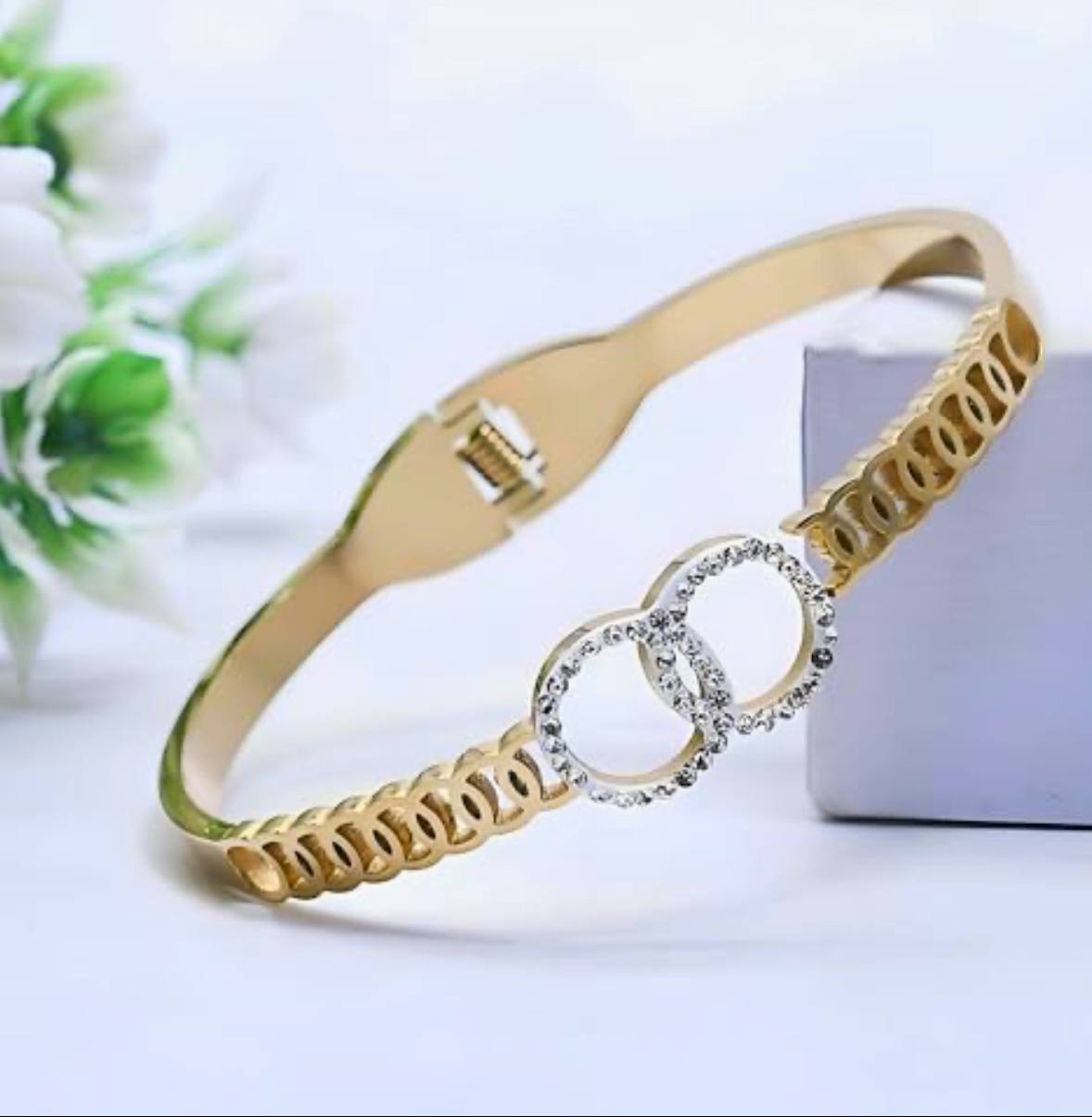 photo_5974097662909205193_y Photo 5974097662909205193 y