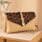 Photo 5976341293695093433 y