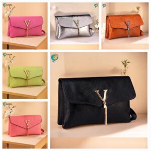 Photo 5976341293695093437 y