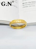 Photo 5978832563705331819 y