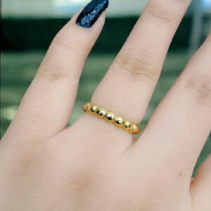 Photo 5978832563705331862 y