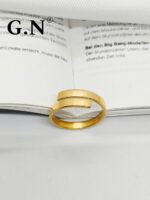 Photo 5978832563705331867 y