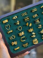 Photo 5981067329678724599 y