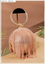 Photo 5985299641991809914 y