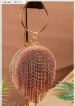 Photo 5985299641991809942 y