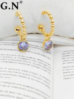 Photo 5985683242700882946 y