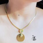 Photo 5985734949812160177 y