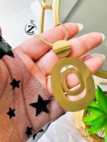 Photo 5985734949812160268 y