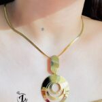 Photo 5985734949812160277 y