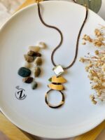 Photo 5985734949812160285 y