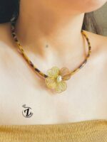 Photo 5987835416453172331 y