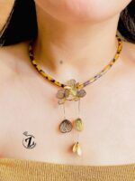 Photo 5987835416453172350 y