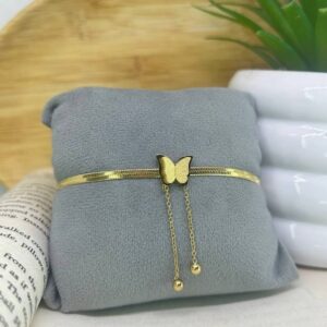 Photo 5988053184179981036 y