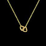 Photo 5988053184179981099 x