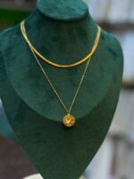 Photo 5988053184179981125 y