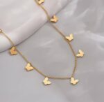 Photo 5988053184179981130 y