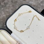 Photo 5988053184179981151 x