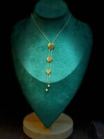 Photo 5988053184179981234 y