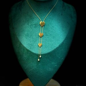 Photo 5988053184179981234 y