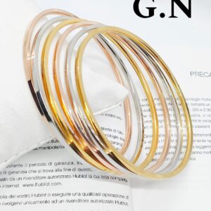 Photo 5989810315430315603 y