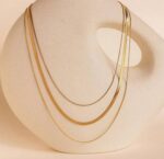 Photo 5992427685680372172 y