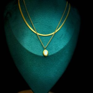 Photo 5992427685680372180 w