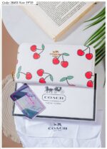 Photo 6005814042180046502 y