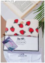 Photo 6005814042180046504 y