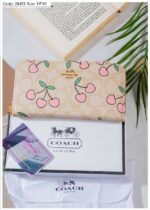 Photo 6005814042180046506 y