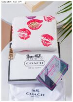 Photo 6005814042180046525 y